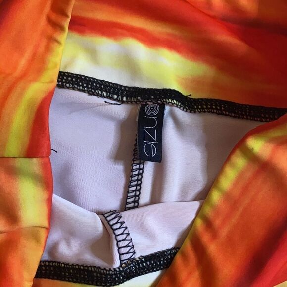 💕Onzie cropped pants💕 - Picture 5 of 5